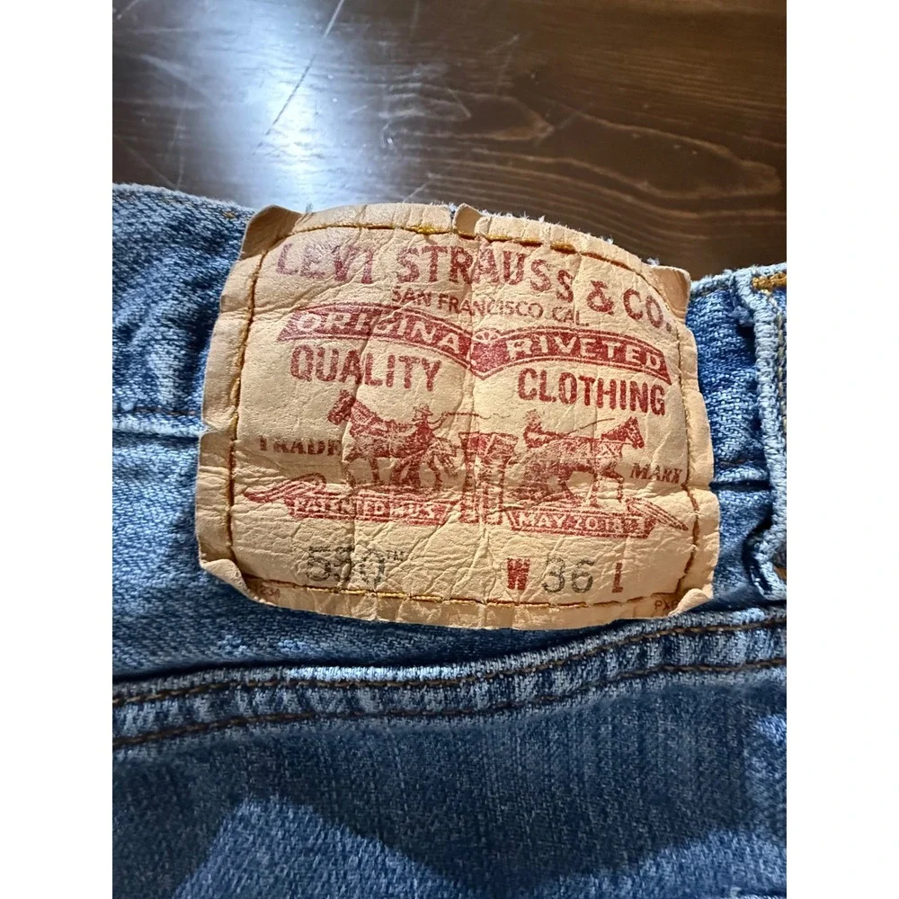 Levis levi 550